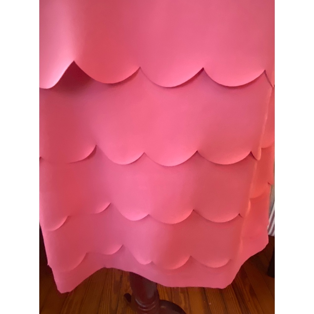 White House Black Market Pink Scalloped Tiered Petal Shift Dress Sz 2 party - Picture 6 of 8